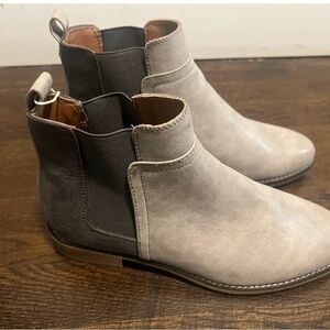 Gray ankle boots never  worn